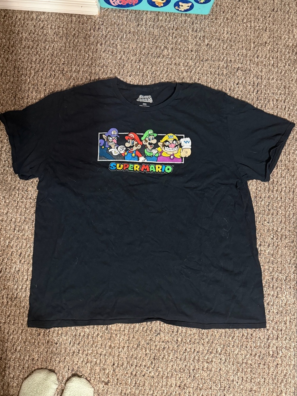 Super Mario Black Short-Sleeve Graphic Tee